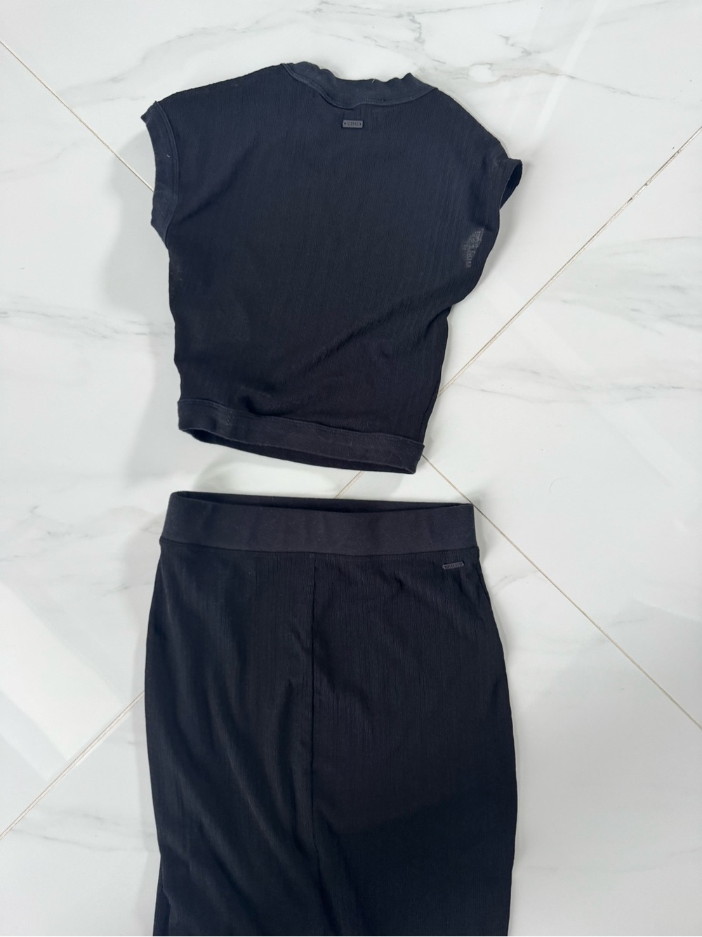 Kith Ribbed Two-Piece Set – XS 🏝️🏖️⛱️🔥 - Picture 5 of 5